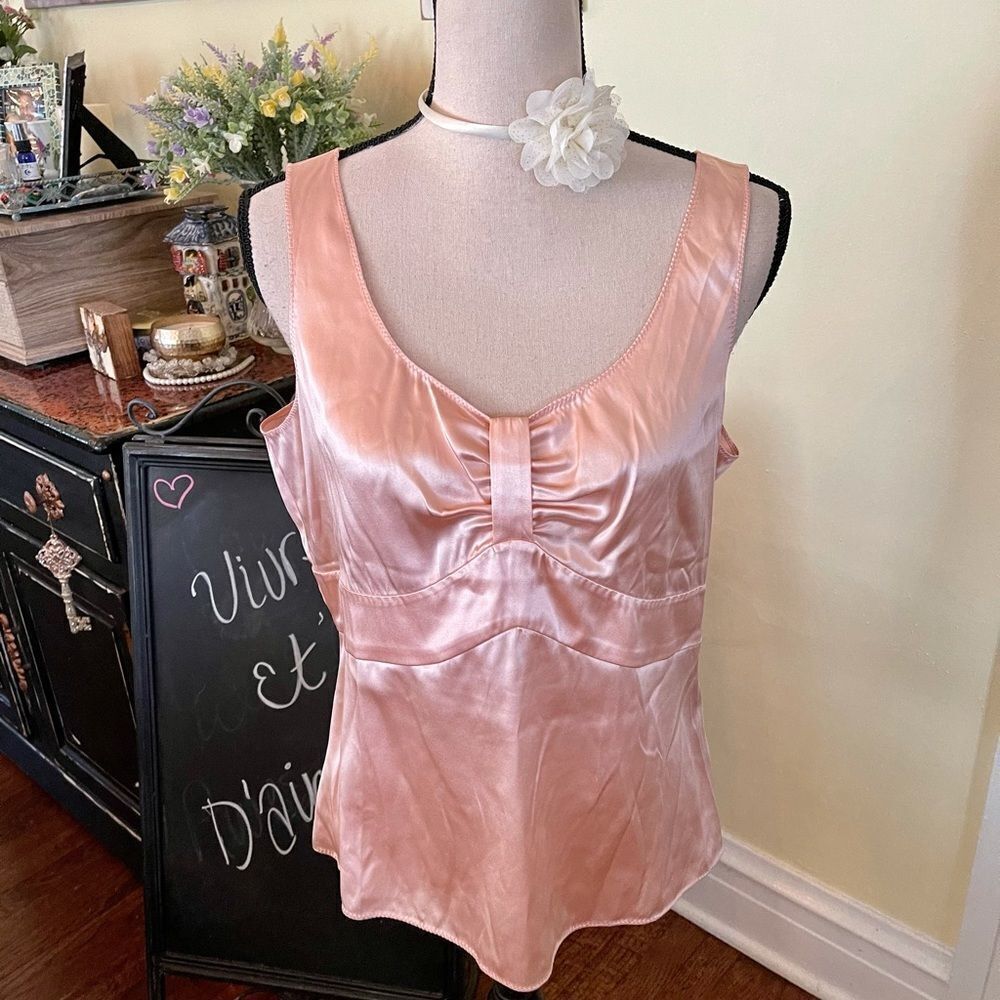 TRIBAL EUC Sz 8 Classic Silk Spandex Peachy Pink top